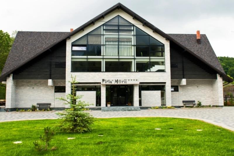 Pension Piriu' Morii Gura Humorului Exterior foto